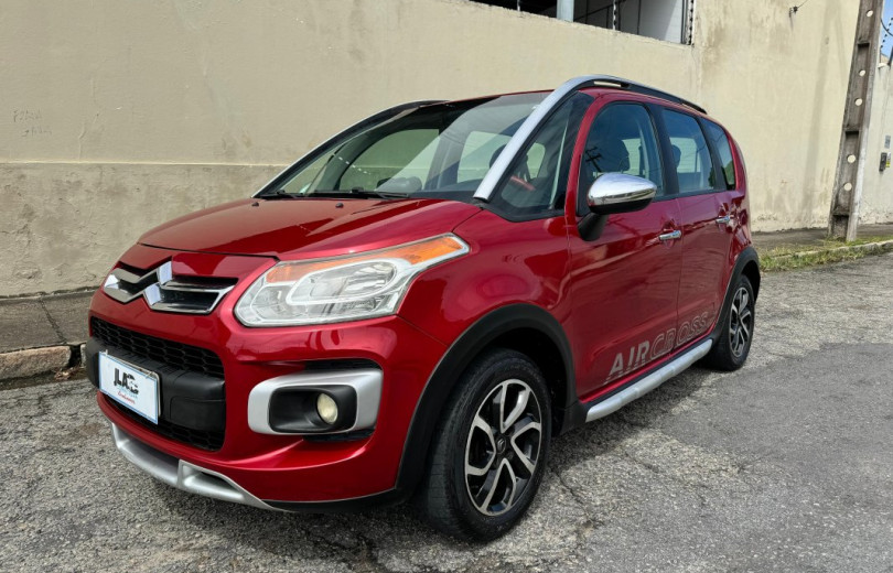 CITROËN AIRCROSS 2011 1.6 EXCLUSIVE 16V FLEX 4P MANUAL - Carango - 124026 - Foto 1 CITROËN AIRCROSS 2011 1.6 EXCLUSIVE 16V FLEX 4P MANUAL - Carango 124026 - Foto 1