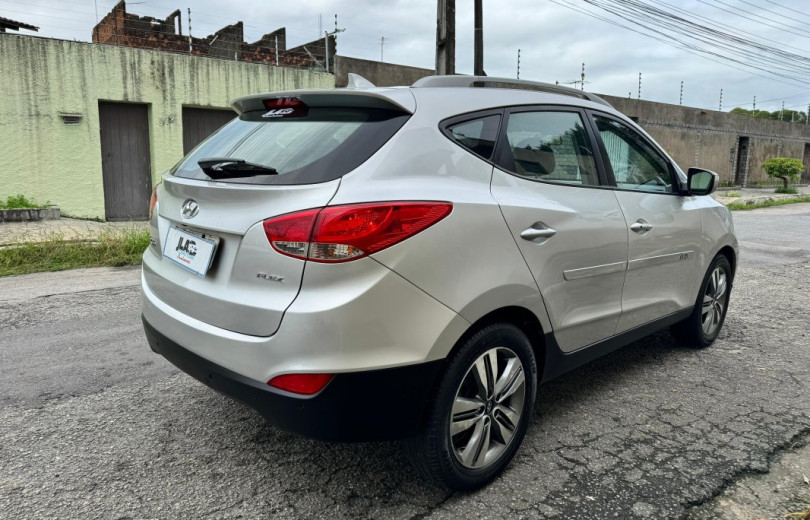 HYUNDAI IX35 2018 2.0 MPFI GL 16V FLEX 4P AUTOMÁTICO - Carango - 124081 - Foto 3 HYUNDAI IX35 2018 2.0 MPFI GL 16V FLEX 4P AUTOMÁTICO - Carango 124081 - Foto 3