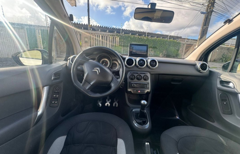 CITROËN C3 2014 1.5 TENDANCE 8V FLEX 4P MANUAL - Carango - 124230 - Foto 5 CITROËN C3 2014 1.5 TENDANCE 8V FLEX 4P MANUAL - Carango 124230 - Foto 5