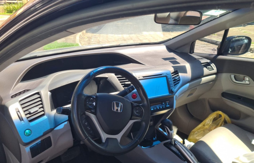 HONDA CIVIC 2014 2.0 LXR 16V FLEX 4P AUTOMATICO - Carango - 124224 - Foto 6 HONDA CIVIC 2014 2.0 LXR 16V FLEX 4P AUTOMATICO - Carango 124224 - Foto 6