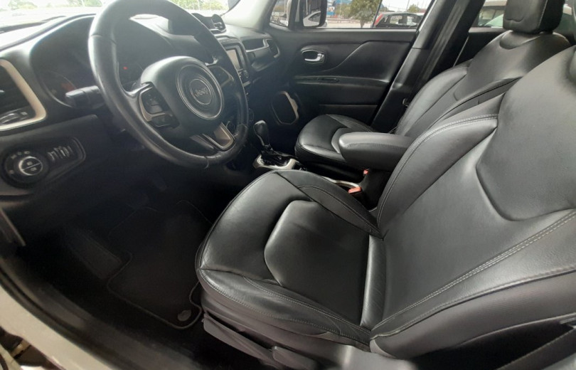 JEEP RENEGADE 2016 2.0 16V TURBO DIESEL LONGITUDE 4P 4X4 AUTOMÁTICO - Carango - 124264 - Foto 8 JEEP RENEGADE 2016 2.0 16V TURBO DIESEL LONGITUDE 4P 4X4 AUTOMÁTICO - Carango 124264 - Foto 8