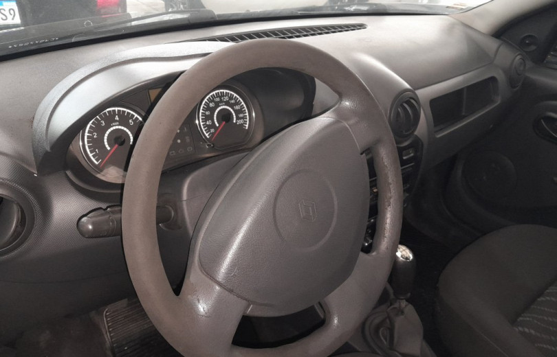 RENAULT LOGAN 2012 1.0 AUTHENTIQUE 16V FLEX 4P MANUAL - Carango - 124306 - Foto 6 RENAULT LOGAN 2012 1.0 AUTHENTIQUE 16V FLEX 4P MANUAL - Carango 124306 - Foto 6