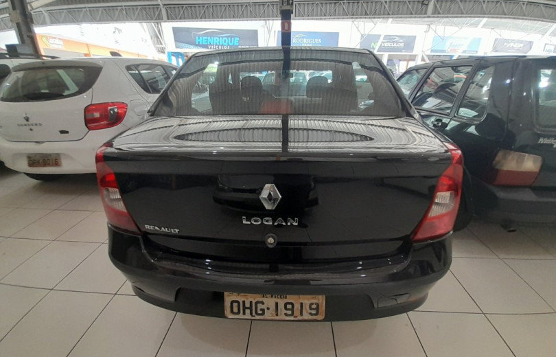 RENAULT LOGAN 2012 1.0 AUTHENTIQUE 16V FLEX 4P MANUAL - Carango - 124306 - Foto 4 RENAULT LOGAN 2012 1.0 AUTHENTIQUE 16V FLEX 4P MANUAL - Carango 124306 - Foto 4