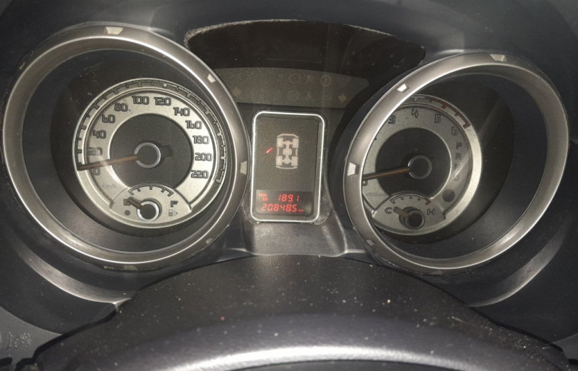 MITSUBISHI PAJERO 2014 3.2 HPE 4X4 DIESEL 4P AUTOMÁTICO - Carango - 124951 - Foto 7 MITSUBISHI PAJERO 2014 3.2 HPE 4X4 DIESEL 4P AUTOMÁTICO - Carango 124951 - Foto 7