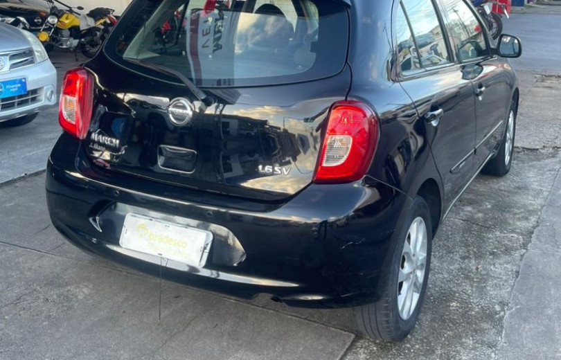 NISSAN MARCH 2016 1.0 SV 12V FLEX 4P MANUAL - Carango - 124884 - Foto 4 NISSAN MARCH 2016 1.0 SV 12V FLEX 4P MANUAL - Carango 124884 - Foto 4