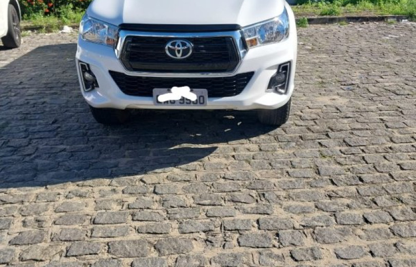 TOYOTA HILUX 2020 2.8 SR 4X4 CD. 16V DIESEL 4P AUTOMÁTICO - Carango - 124727 - Foto 2 TOYOTA HILUX 2020 2.8 SR 4X4 CD. 16V DIESEL 4P AUTOMÁTICO - Carango 124727 - Foto 2