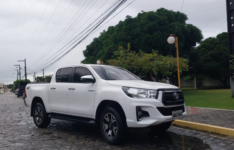 TOYOTA HILUX 2020 2.8 SR 4X4 CD. 16V DIESEL 4P AUTOMÁTICO - Carango - 124727 - Foto 8 TOYOTA HILUX 2020 2.8 SR 4X4 CD. 16V DIESEL 4P AUTOMÁTICO - Carango 124727 - Foto 8