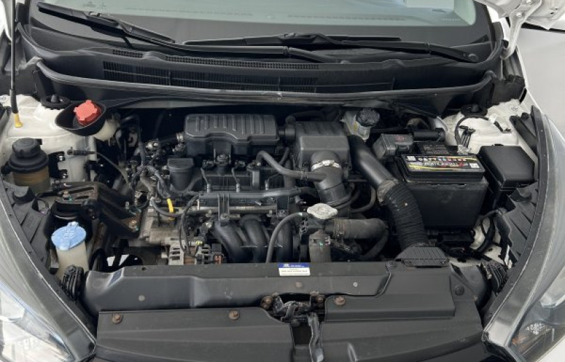 HYUNDAI HB20 2015 1.0 COMFORT 12V FLEX 4P MANUAL - Carango - 125525 - Foto 7 HYUNDAI HB20 2015 1.0 COMFORT 12V FLEX 4P MANUAL - Carango 125525 - Foto 7