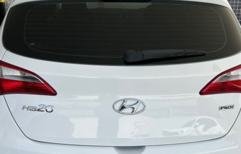 HYUNDAI HB20 2015 1.0 COMFORT 12V FLEX 4P MANUAL - Carango - 125525 - Foto 2 HYUNDAI HB20 2015 1.0 COMFORT 12V FLEX 4P MANUAL - Carango 125525 - Foto 2