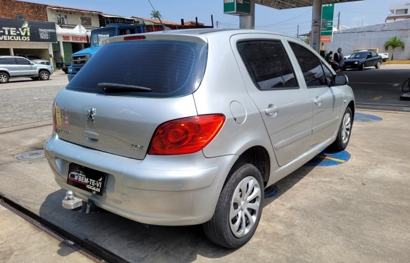 PEUGEOT 307 2011 1.6 PRESENCE PACK 16V FLEX 4P MANUAL - Carango - 125479 - Foto 3 PEUGEOT 307 2011 1.6 PRESENCE PACK 16V FLEX 4P MANUAL - Carango 125479 - Foto 3