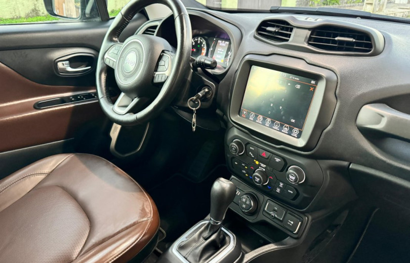 JEEP RENEGADE 2020 2.0 16V TURBO DIESEL LONGITUDE 4P 4X4 AUTOMÁTICO - Carango - 125818 - Foto 8 JEEP RENEGADE 2020 2.0 16V TURBO DIESEL LONGITUDE 4P 4X4 AUTOMÁTICO - Carango 125818 - Foto 8
