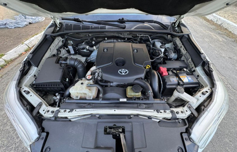TOYOTA HILUX 2019 2.8 SRV 4X4  DIESEL 4P AUT. - Carango - 125698 - Foto 10 TOYOTA HILUX 2019 2.8 SRV 4X4  DIESEL 4P AUT. - Carango 125698 - Foto 10