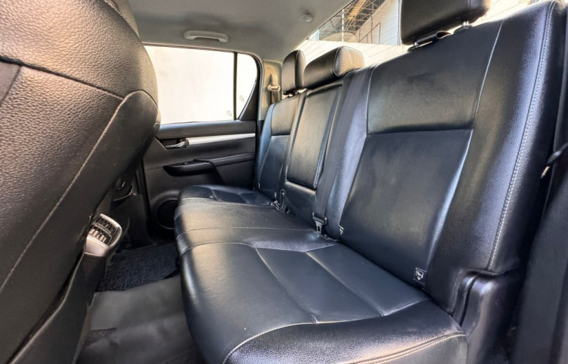 TOYOTA HILUX 2019 2.8 SRV 4X4  DIESEL 4P AUT. - Carango - 125698 - Foto 9 TOYOTA HILUX 2019 2.8 SRV 4X4  DIESEL 4P AUT. - Carango 125698 - Foto 9