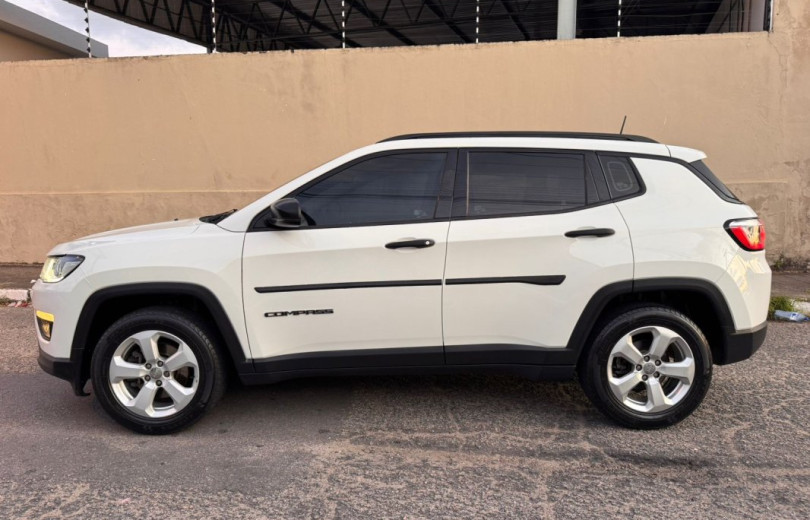 JEEP COMPASS 2018 2.0 SPORT 4X2 16V FLEX 4P AUTOMÁTICO - Carango - 126032 - Foto 10 JEEP COMPASS 2018 2.0 SPORT 4X2 16V FLEX 4P AUTOMÁTICO - Carango 126032 - Foto 10