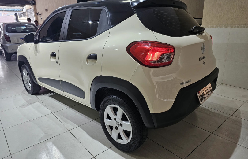 RENAULT KWID 2018 1.0 12V SCE FLEX ZEN MANUAL - Carango - 126294 - Foto 5 RENAULT KWID 2018 1.0 12V SCE FLEX ZEN MANUAL - Carango 126294 - Foto 5