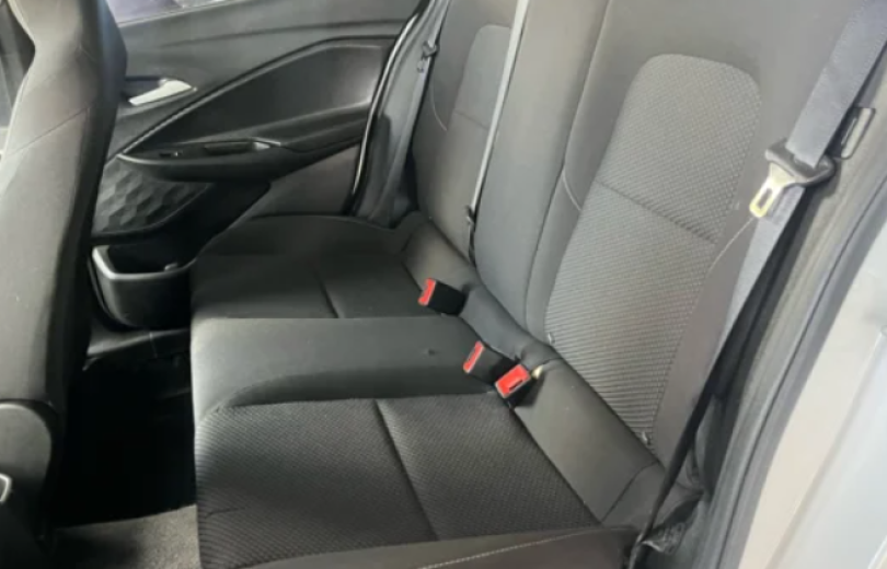 CHEVROLET ONIX PLUS 2022 1.0 LT PLUS 4P MANUAL - Carango - 126553 - Foto 8 CHEVROLET ONIX PLUS 2022 1.0 LT PLUS 4P MANUAL - Carango 126553 - Foto 8