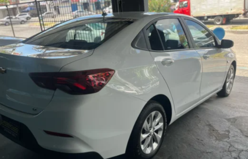 CHEVROLET ONIX PLUS 2022 1.0 LT PLUS 4P MANUAL - Carango - 126553 - Foto 5 CHEVROLET ONIX PLUS 2022 1.0 LT PLUS 4P MANUAL - Carango 126553 - Foto 5