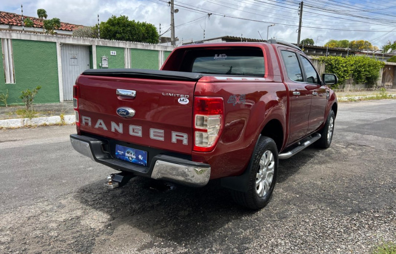 FORD RANGER 2017 3.2 LIMITED 4x4 CD DIESEL 4P AUTOMÁTICO - Carango - 127398 - Foto 3 FORD RANGER 2017 3.2 LIMITED 4x4 CD DIESEL 4P AUTOMÁTICO - Carango 127398 - Foto 3