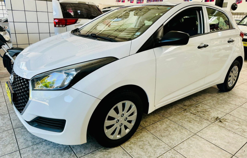 HYUNDAI HB20 2019 1.0 UNIQUE 12V FLEX 4P MANUAL - Carango - 127365 - Foto 2 HYUNDAI HB20 2019 1.0 UNIQUE 12V FLEX 4P MANUAL - Carango 127365 - Foto 2