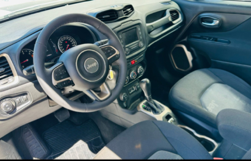 JEEP RENEGADE 2017 2.0 16V TURBO DIESEL SPORT 4P 4X4 AUTOMÁTICO - Carango - 126998 - Foto 10 JEEP RENEGADE 2017 2.0 16V TURBO DIESEL SPORT 4P 4X4 AUTOMÁTICO - Carango 126998 - Foto 10