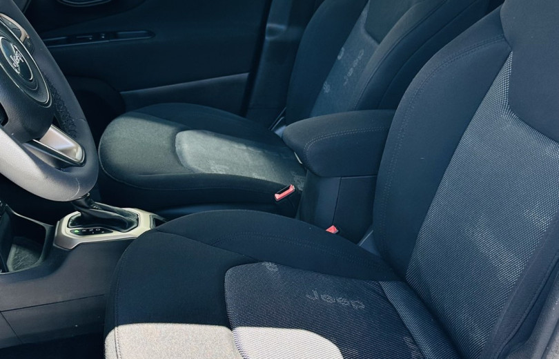 JEEP RENEGADE 2017 2.0 16V TURBO DIESEL SPORT 4P 4X4 AUTOMÁTICO - Carango - 126998 - Foto 8 JEEP RENEGADE 2017 2.0 16V TURBO DIESEL SPORT 4P 4X4 AUTOMÁTICO - Carango 126998 - Foto 8