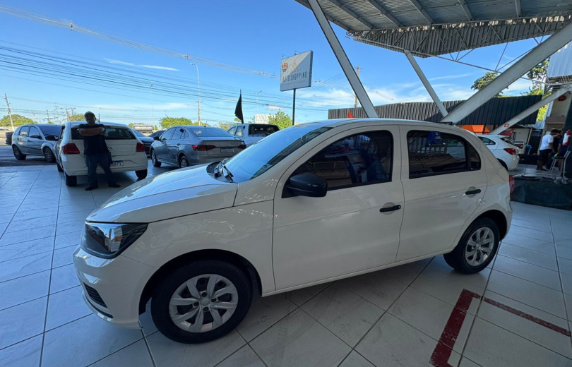 VOLKSWAGEN GOL 2023 1.0 12V MPI TOTALFLEX 4P MANUAL - Carango - 127759 - Foto 7 VOLKSWAGEN GOL 2023 1.0 12V MPI TOTALFLEX 4P MANUAL - Carango 127759 - Foto 7