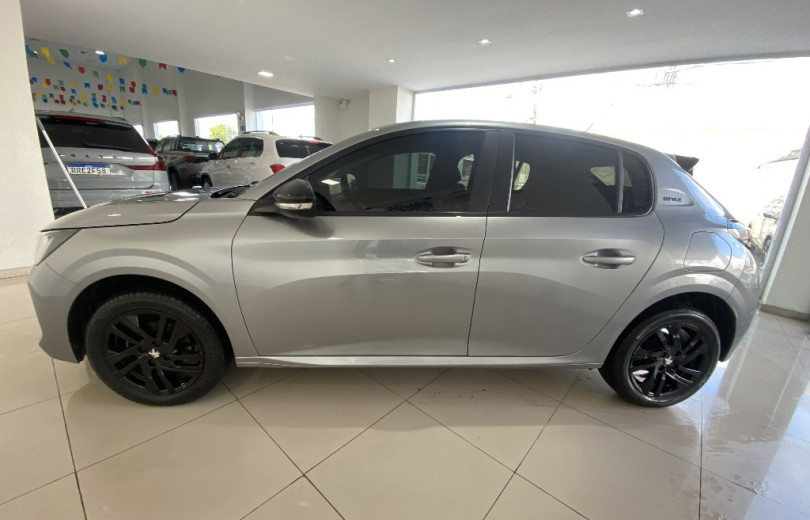 PEUGEOT 208 2023 1.0 FIREFLY FLEX STYLE MANUAL - Carango - 128917 - Foto 10 PEUGEOT 208 2023 1.0 FIREFLY FLEX STYLE MANUAL - Carango 128917 - Foto 10