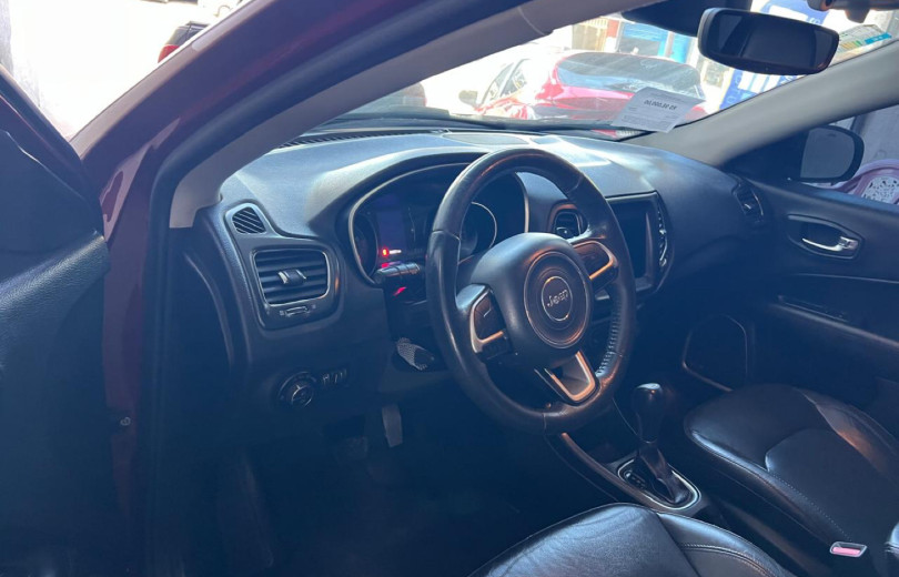 JEEP COMPASS 2018 2.0 16V FLEX LONGITUDE AUTOMÁTICO - Carango - 129129 - Foto 9 JEEP COMPASS 2018 2.0 16V FLEX LONGITUDE AUTOMÁTICO - Carango 129129 - Foto 9