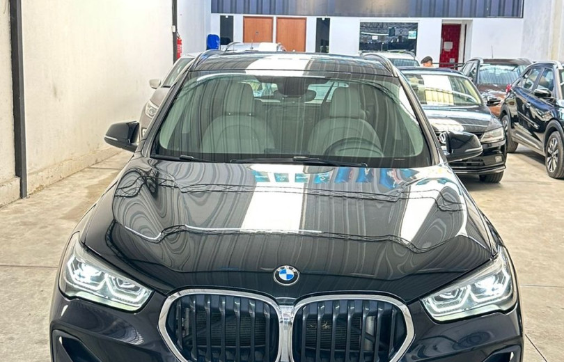 BMW X1 2021 X1 SDRIVE 20i X-Line 2.0 TB Active Flex - Carango - 129337 - Foto 3 BMW X1 2021 X1 SDRIVE 20i X-Line 2.0 TB Active Flex - Carango 129337 - Foto 3