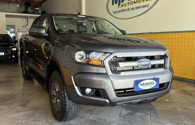FORD RANGER 2019 2.2 XLS 4X4 CD 16V DIESEL 4P AUTOMÁTICO - Carango - 129358 - Foto 3 FORD RANGER 2019 2.2 XLS 4X4 CD 16V DIESEL 4P AUTOMÁTICO - Carango 129358 - Foto 3