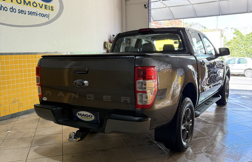 FORD RANGER 2019 2.2 XLS 4X4 CD 16V DIESEL 4P AUTOMÁTICO - Carango - 129358 - Foto 6 FORD RANGER 2019 2.2 XLS 4X4 CD 16V DIESEL 4P AUTOMÁTICO - Carango 129358 - Foto 6