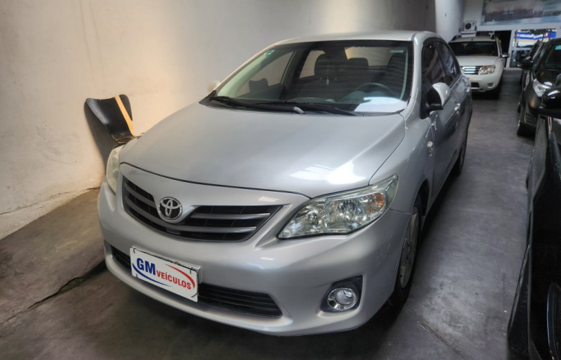 TOYOTA COROLLA 2014 1.8 GLI 16V FLEX 4P AUTOMATICO - Carango - 129351 - Foto 1 TOYOTA COROLLA 2014 1.8 GLI 16V FLEX 4P AUTOMATICO - Carango 129351 - Foto 1