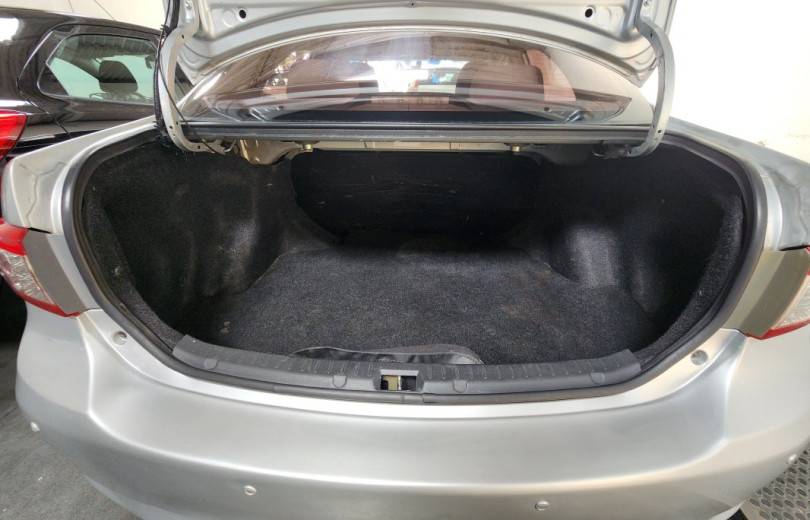 TOYOTA COROLLA 2014 1.8 GLI 16V FLEX 4P AUTOMATICO - Carango - 129351 - Foto 5 TOYOTA COROLLA 2014 1.8 GLI 16V FLEX 4P AUTOMATICO - Carango 129351 - Foto 5