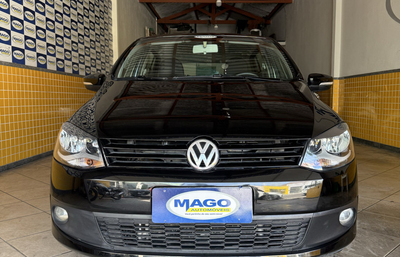 VOLKSWAGEN FOX 2013 1.6 MI PRIME 8V FLEX 4P MANUAL - Carango - 129326 - Foto 2 VOLKSWAGEN FOX 2013 1.6 MI PRIME 8V FLEX 4P MANUAL - Carango 129326 - Foto 2