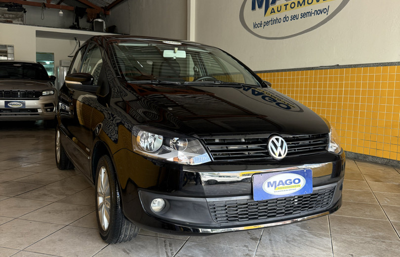 VOLKSWAGEN FOX 2013 1.6 MI PRIME 8V FLEX 4P MANUAL - Carango - 129326 - Foto 3 VOLKSWAGEN FOX 2013 1.6 MI PRIME 8V FLEX 4P MANUAL - Carango 129326 - Foto 3