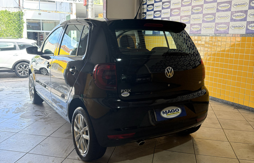 VOLKSWAGEN FOX 2013 1.6 MI PRIME 8V FLEX 4P MANUAL - Carango - 129326 - Foto 5 VOLKSWAGEN FOX 2013 1.6 MI PRIME 8V FLEX 4P MANUAL - Carango 129326 - Foto 5