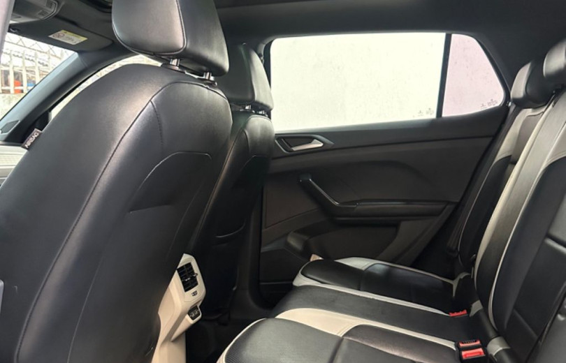 VOLKSWAGEN T-CROSS 2021 T-Cross Hig. 250 TSI 1.4 Flex 16V 5p Aut - Carango - 129492 - Foto 9 VOLKSWAGEN T-CROSS 2021 T-Cross Hig. 250 TSI 1.4 Flex 16V 5p Aut - Carango 129492 - Foto 9