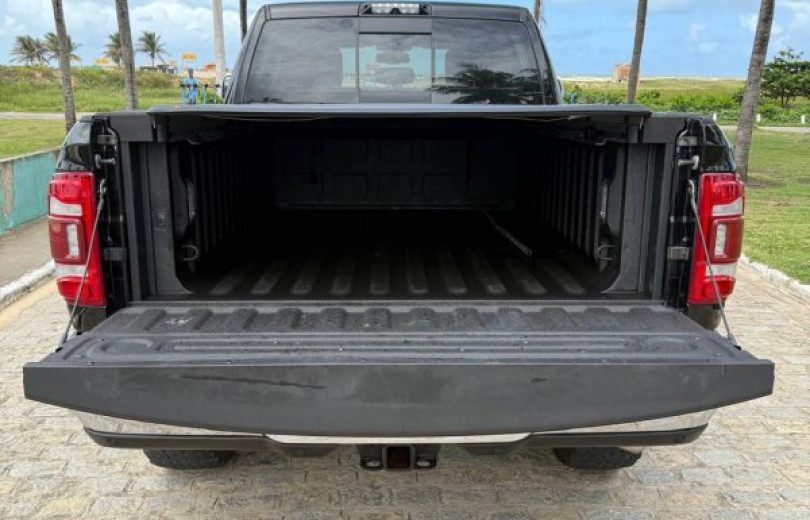 DODGE RAM 2500 2021 6.7 2500 LARAMIE 4X4 CD TURBO DIESEL 4P AUTOMÁTICO - Carango - 129803 - Foto 8 DODGE RAM 2500 2021 6.7 2500 LARAMIE 4X4 CD TURBO DIESEL 4P AUTOMÁTICO - Carango 129803 - Foto 8