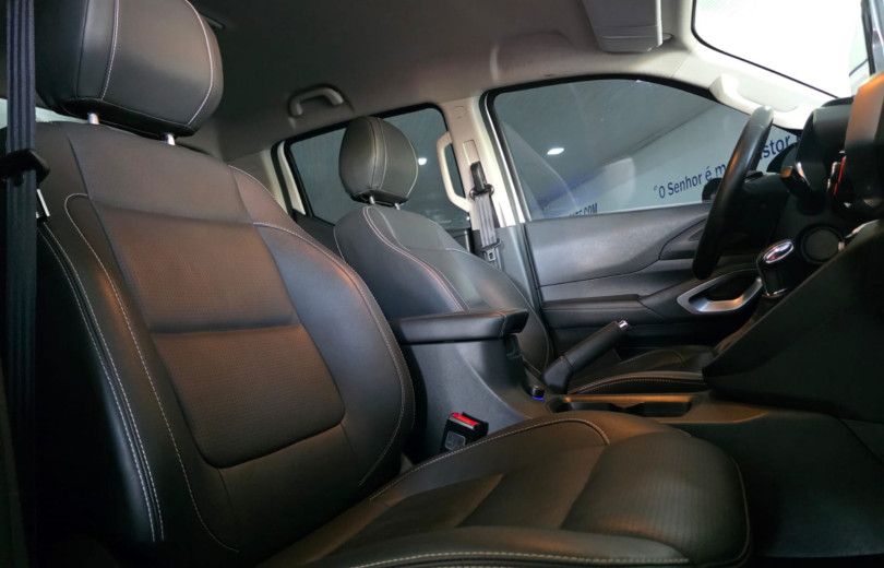 FIAT TITANO 2025 2.2 TURBO DIESEL RANCH 4X4 AT6 - Carango - 129742 - Foto 8 FIAT TITANO 2025 2.2 TURBO DIESEL RANCH 4X4 AT6 - Carango 129742 - Foto 8