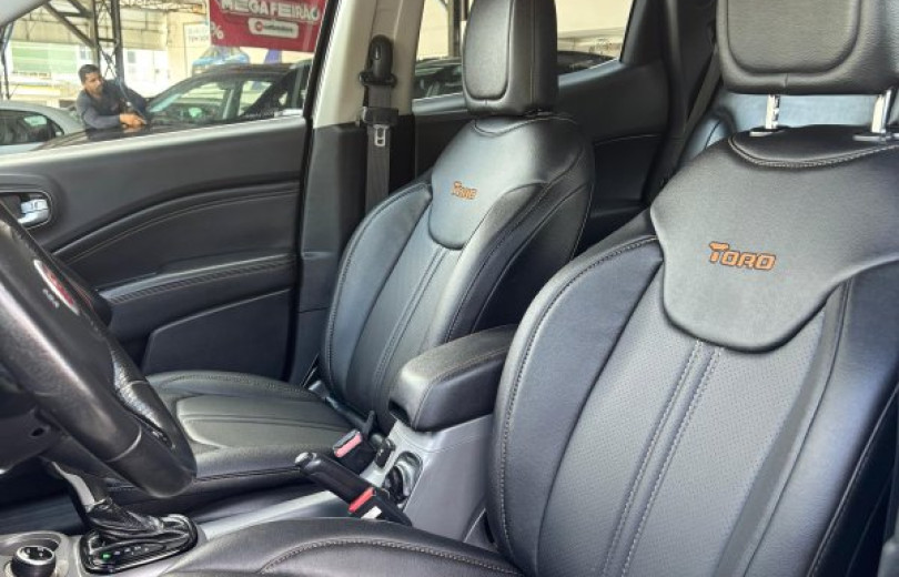 FIAT TORO 2019 2.0 16V TURBO DIESEL VOLCANO 4WD AT9 - Carango - 129784 - Foto 5 FIAT TORO 2019 2.0 16V TURBO DIESEL VOLCANO 4WD AT9 - Carango 129784 - Foto 5