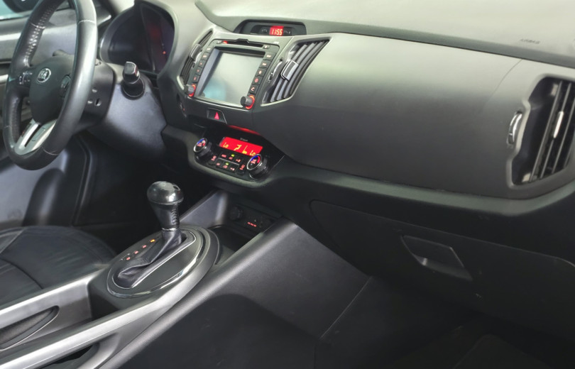 KIA SPORTAGE 2014 2.0 EX 4X2 16V FLEX 4P AUTOMÁTICO - Carango - 129743 - Foto 6 KIA SPORTAGE 2014 2.0 EX 4X2 16V FLEX 4P AUTOMÁTICO - Carango 129743 - Foto 6