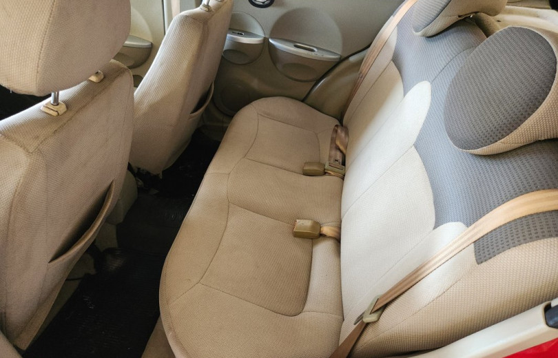 LIFAN 320 2011 1.3 16V GASOLINA 4P MANUAL - Carango - 129774 - Foto 8 LIFAN 320 2011 1.3 16V GASOLINA 4P MANUAL - Carango 129774 - Foto 8