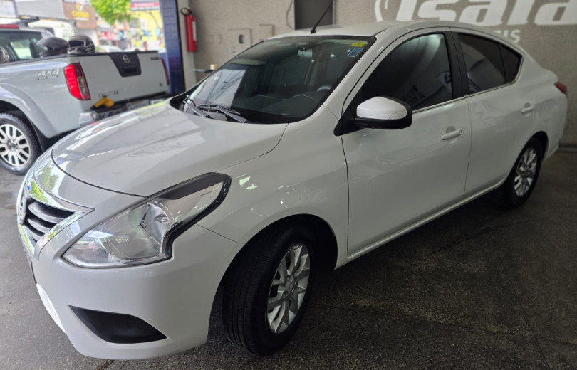 NISSAN VERSA 2018 1.6 16V FLEXSTART SV 4P XTRONIC - Carango - 129741 - Foto 4 NISSAN VERSA 2018 1.6 16V FLEXSTART SV 4P XTRONIC - Carango 129741 - Foto 4