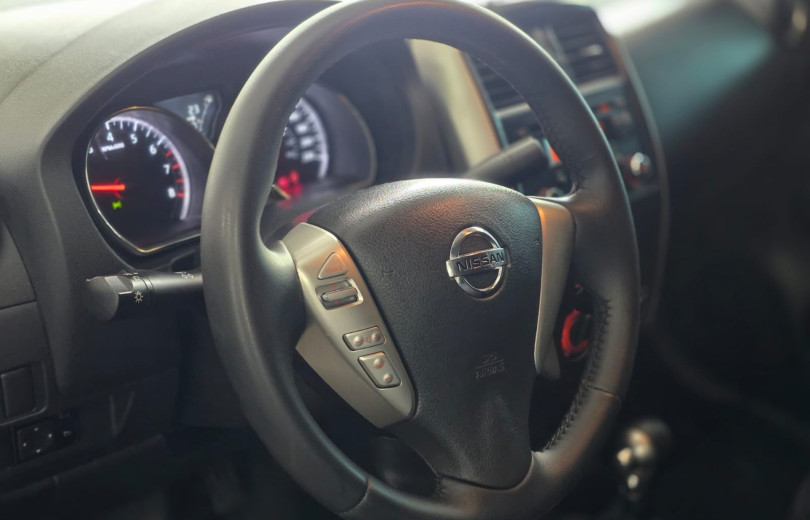 NISSAN VERSA 2018 1.6 16V FLEXSTART SV 4P XTRONIC - Carango - 129741 - Foto 5 NISSAN VERSA 2018 1.6 16V FLEXSTART SV 4P XTRONIC - Carango 129741 - Foto 5