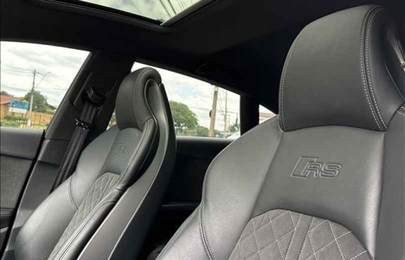 AUDI RS5 2021 2.9 V6 TFSI GASOLINA SPORTBACK QUATTRO S-TRONIC - Carango - 127747 - Foto 2 AUDI RS5 2021 2.9 V6 TFSI GASOLINA SPORTBACK QUATTRO S-TRONIC - Carango 127747 - Foto 2