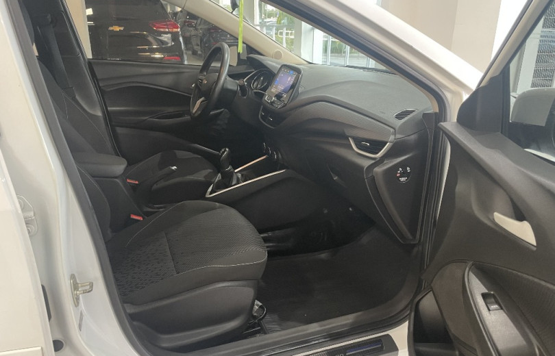 CHEVROLET ONIX 2022 1.0 TURBO FLEX LTZ MANUAL - Carango - 130572 - Foto 8 CHEVROLET ONIX 2022 1.0 TURBO FLEX LTZ MANUAL - Carango 130572 - Foto 8