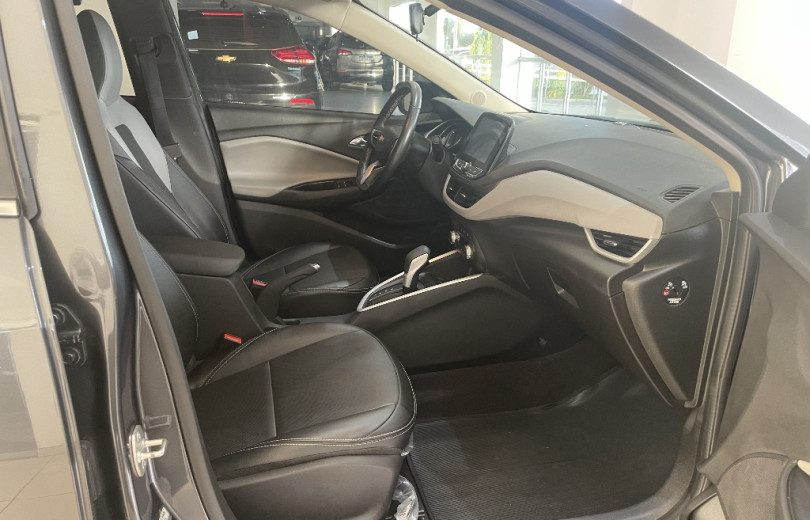 CHEVROLET ONIX 2024 1.0 TURBO FLEX PLUS PREMIER AUTOMÁTICO - Carango - 130573 - Foto 8 CHEVROLET ONIX 2024 1.0 TURBO FLEX PLUS PREMIER AUTOMÁTICO - Carango 130573 - Foto 8