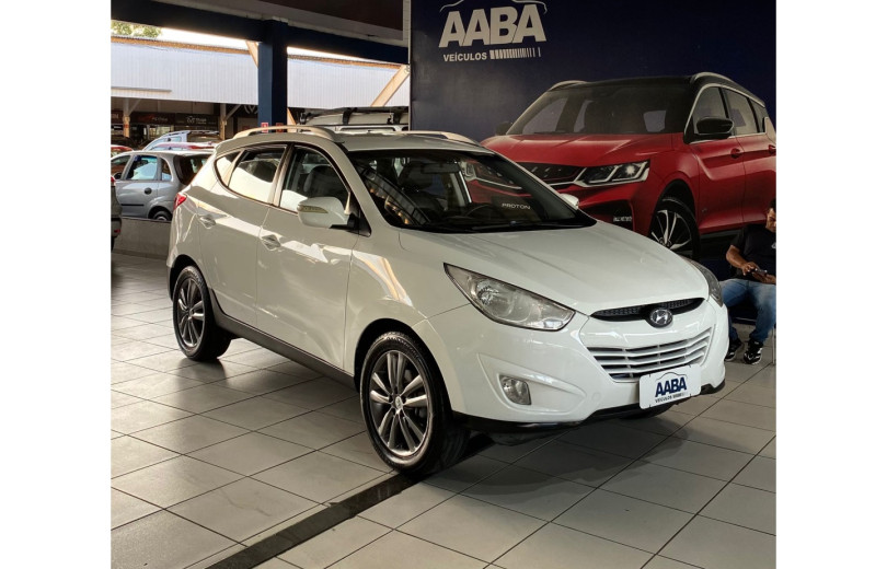 HYUNDAI IX35 2013 2.0 MPI 4X2 16V FLEX 4P AUTOMÁTICO - Carango - 130557 - Foto 1 HYUNDAI IX35 2013 2.0 MPI 4X2 16V FLEX 4P AUTOMÁTICO - Carango 130557 - Foto 1