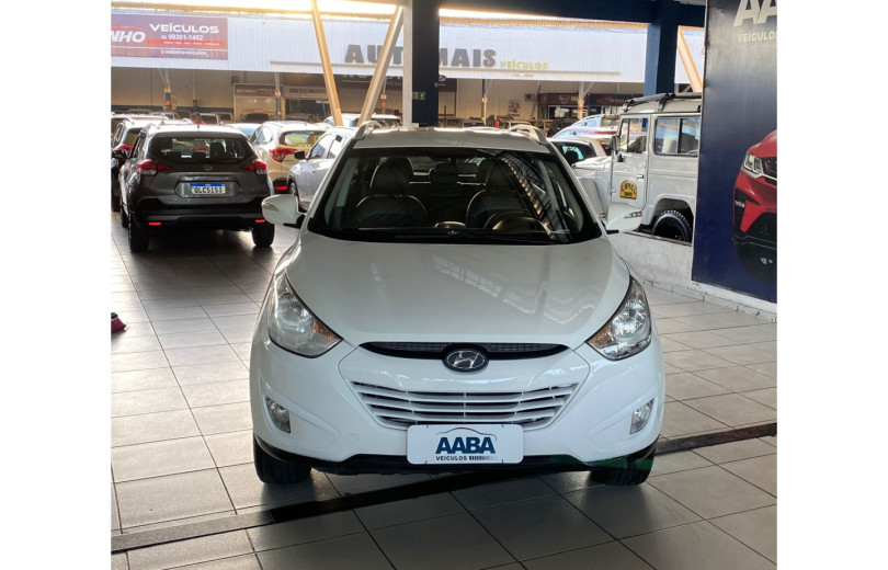 HYUNDAI IX35 2013 2.0 MPI 4X2 16V FLEX 4P AUTOMÁTICO - Carango - 130557 - Foto 2 HYUNDAI IX35 2013 2.0 MPI 4X2 16V FLEX 4P AUTOMÁTICO - Carango 130557 - Foto 2