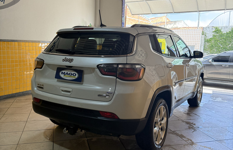 JEEP COMPASS 2020 2.0 16V DIESEL LONGITUDE 4X4 AUTOMÁTICO - Carango - 130575 - Foto 6 JEEP COMPASS 2020 2.0 16V DIESEL LONGITUDE 4X4 AUTOMÁTICO - Carango 130575 - Foto 6
